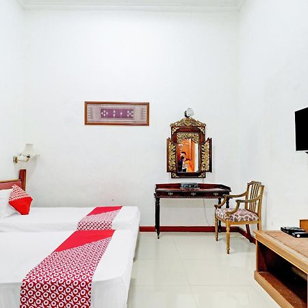 Hotel O Bandung Near Stadion Siliwangi Formerly The Ethnic Hotel บันดุง ภายนอก รูปภาพ