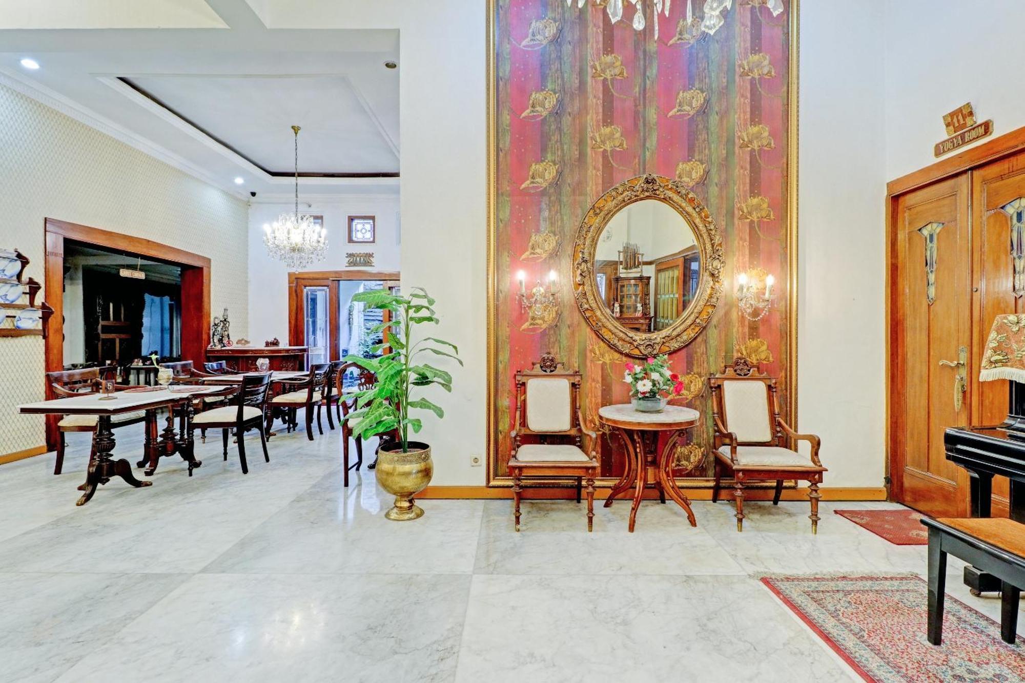 Hotel O Bandung Near Stadion Siliwangi Formerly The Ethnic Hotel บันดุง ภายนอก รูปภาพ