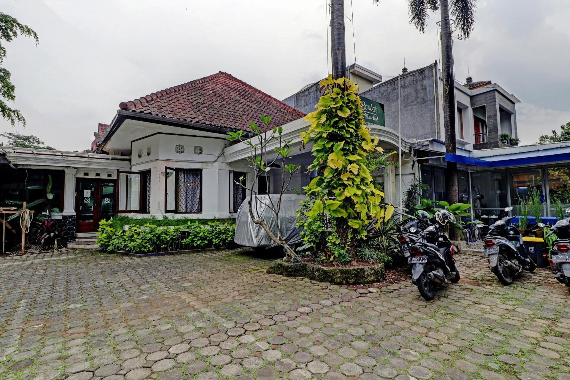Hotel O Bandung Near Stadion Siliwangi Formerly The Ethnic Hotel บันดุง ภายนอก รูปภาพ