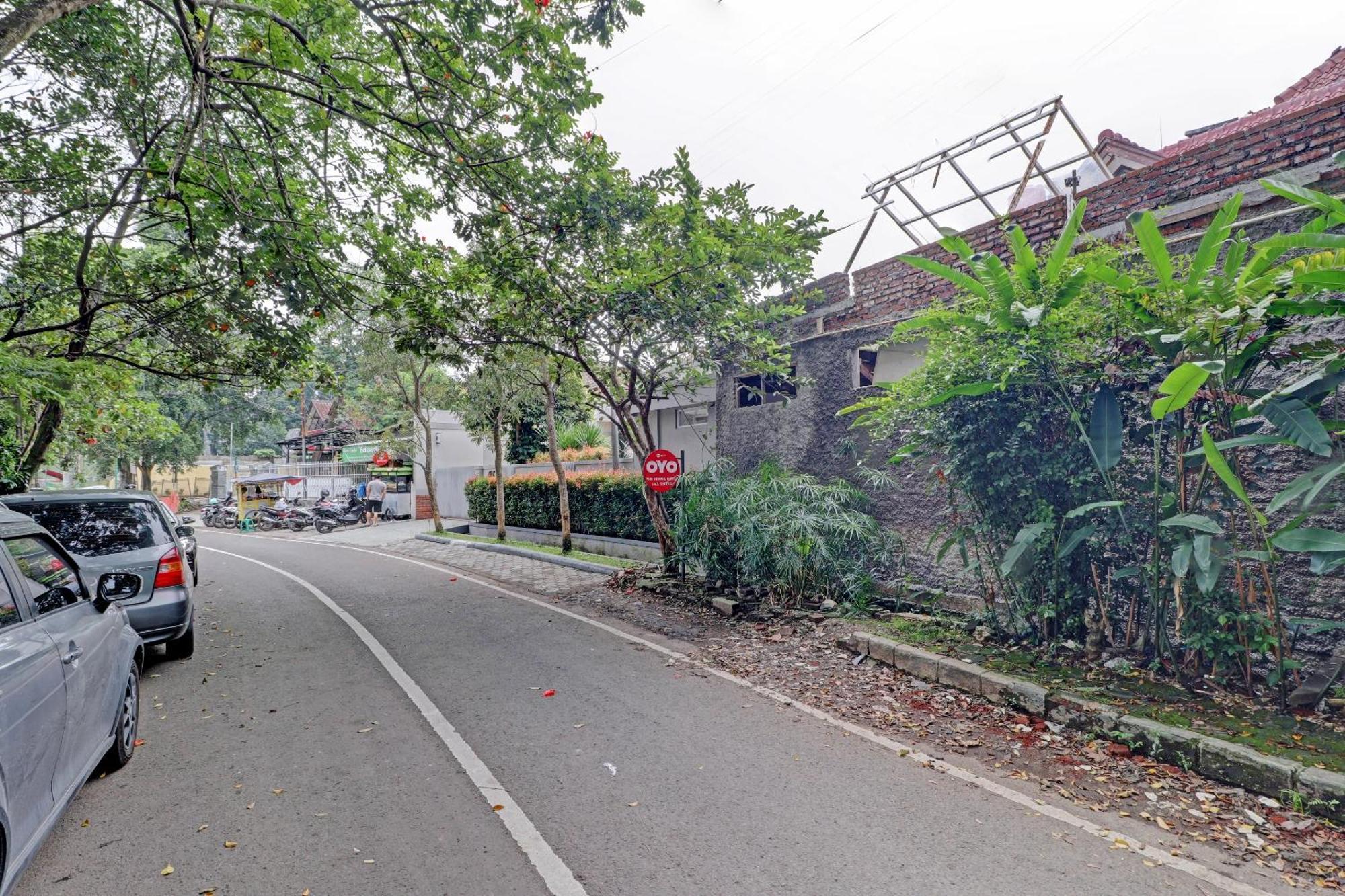 Hotel O Bandung Near Stadion Siliwangi Formerly The Ethnic Hotel บันดุง ภายนอก รูปภาพ